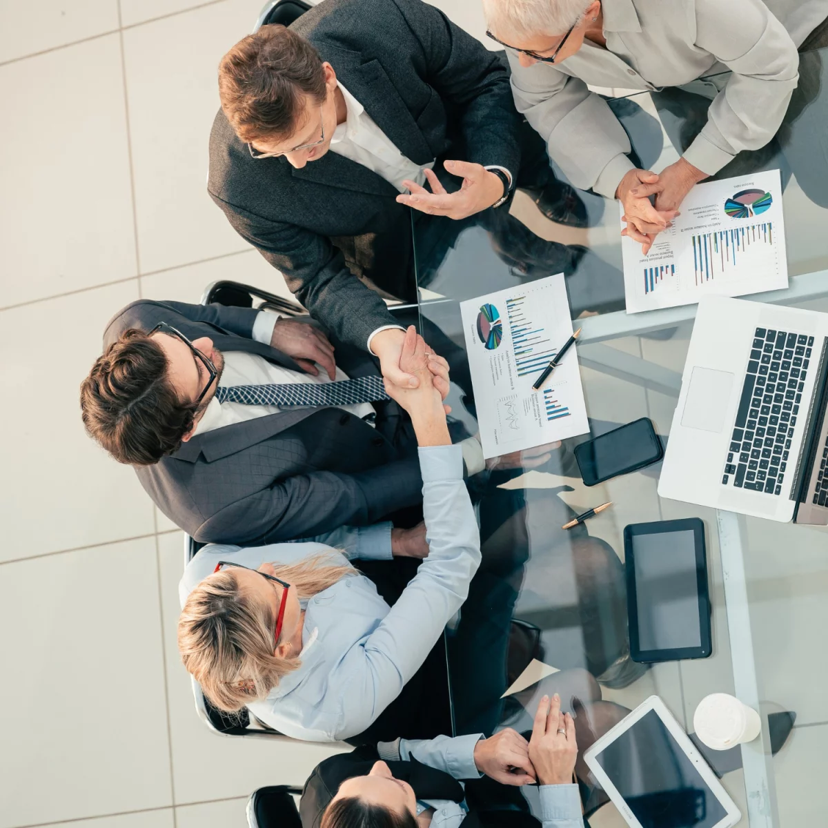 12 Wypowiedzi Ekspertów Na To Jak raportować do cbam